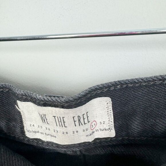 FREE PEOPLE | WE THE FREE Maggie Distressed Straight Black Jeans Women’s Size 31 - Picture 9 of 11